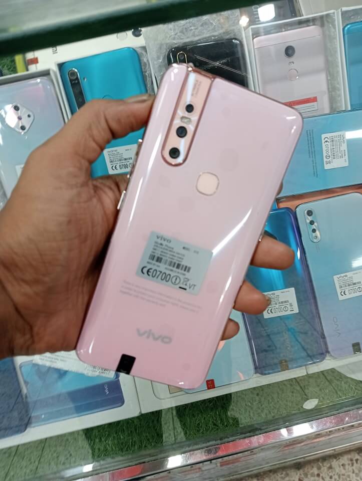 Vivo v15 8GB RAM 256GB ROM PopUp Camera - Image 5