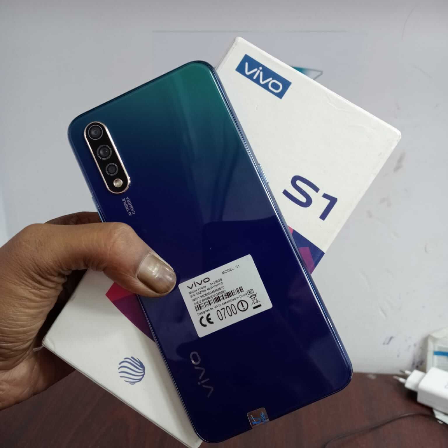 Vivo s1 Display Finger 8GB RAM 256GB ROM - Image 7