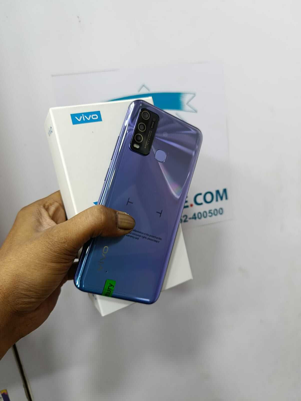 vivo Y50-Large Battery, 8GB RAM 128GB ROM - Image 3